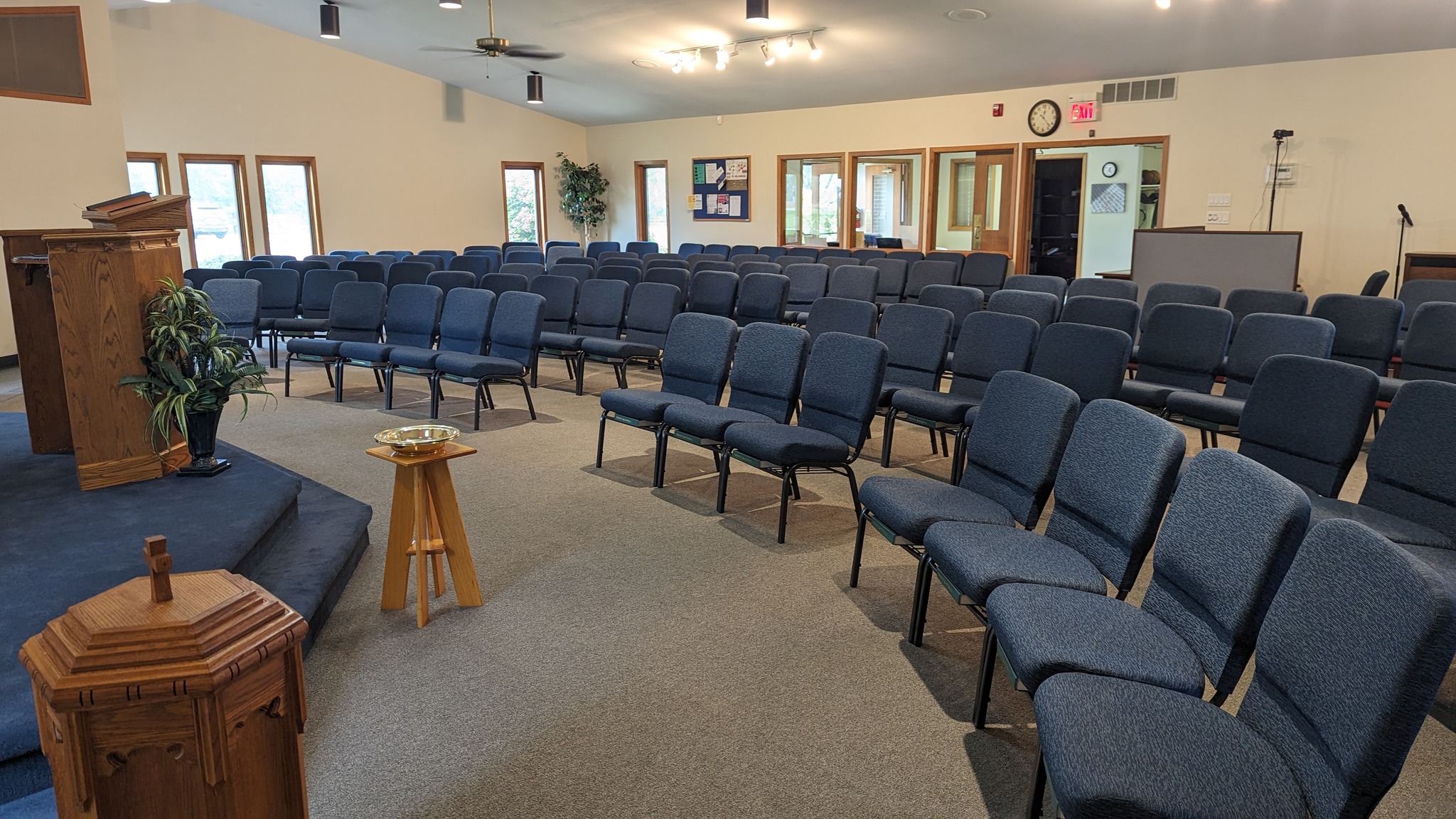 How to Choose the Best Upholstery for Church Seating: A Comprehensive Guide hero image