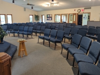 How to Choose the Best Upholstery for Church Seating: A Comprehensive Guide image